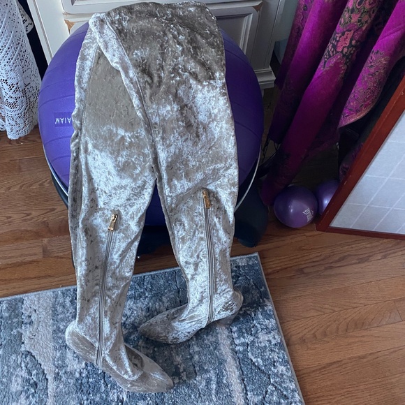 CAPE ROBBIN THIGH HIGH OVER THE KNEE CRUSHED “VELVET” 8.5 - Picture 12 of 16